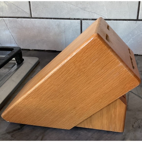 CUTCO 8 Slot Knife Block Honey Oak Wood Includes 4 Steak Knife‎ Slots - Picture 3 of 6